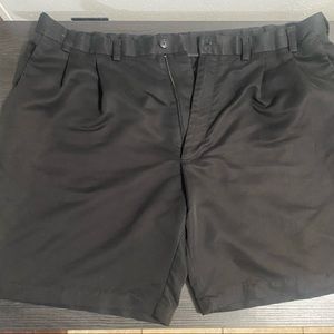 Roundtree & Yorke Mens Black Shorts